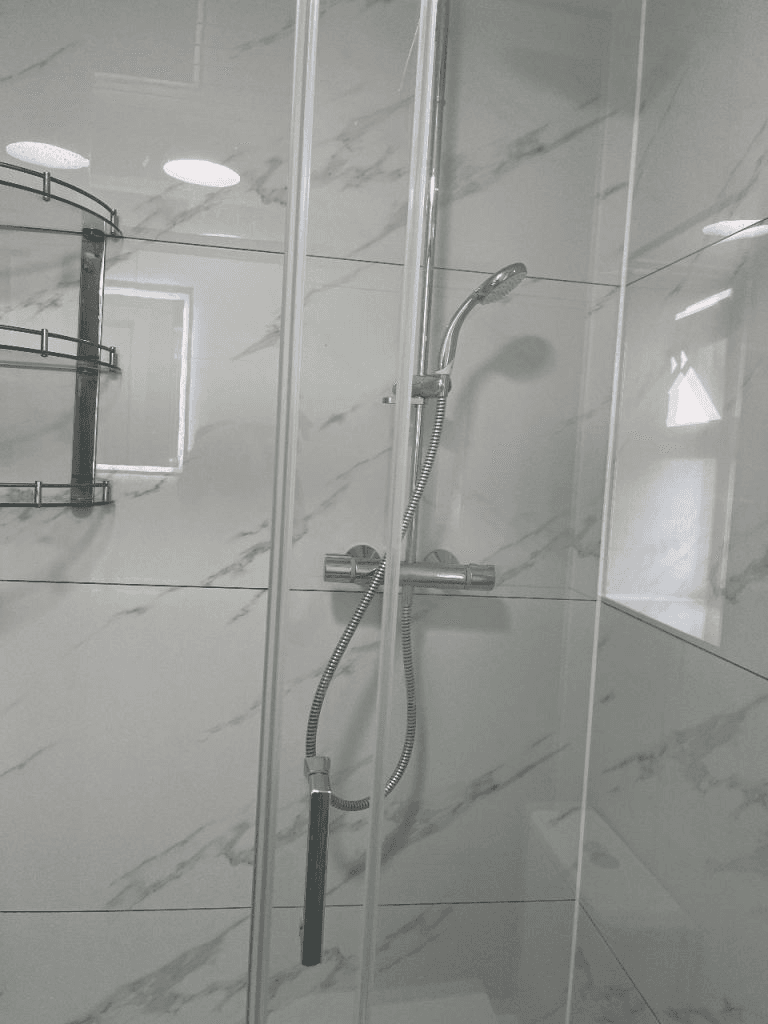 Ensuite Room Available โ HA2 7AS